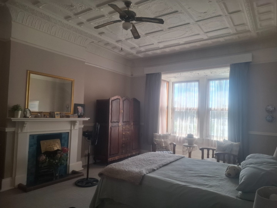 5 Bedroom Property for Sale in Kroonstad Central Free State